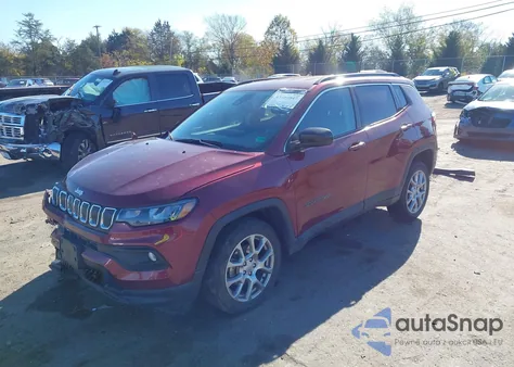 2022 Jeep Compass Latitude Lux 4X4 from USA, damaged, VIN 3C4NJDFB0NT176043